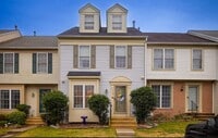 Building Photo - 1719 Wood Carriage Way