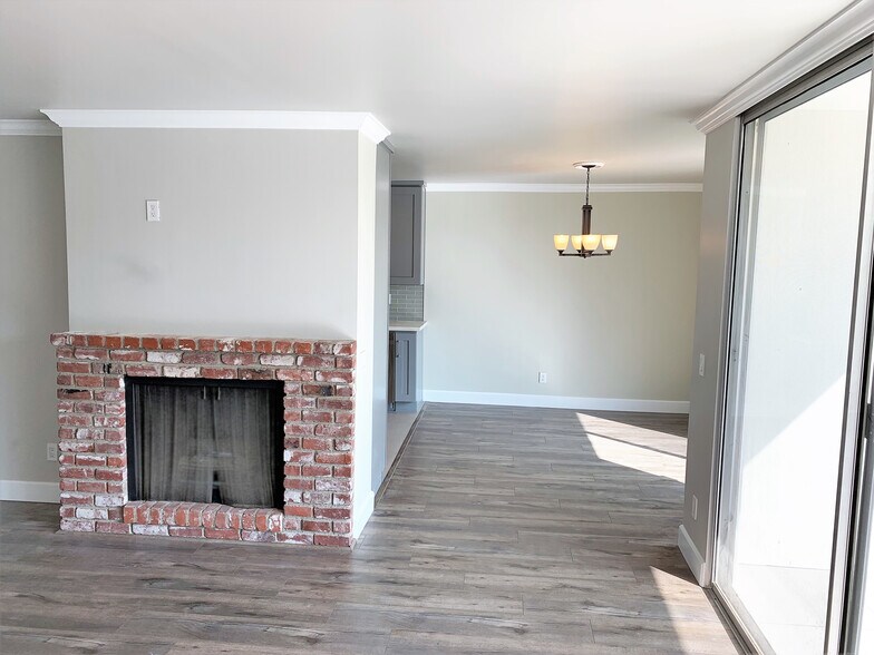 Living Room to Dining Room - 415 Montana Ave