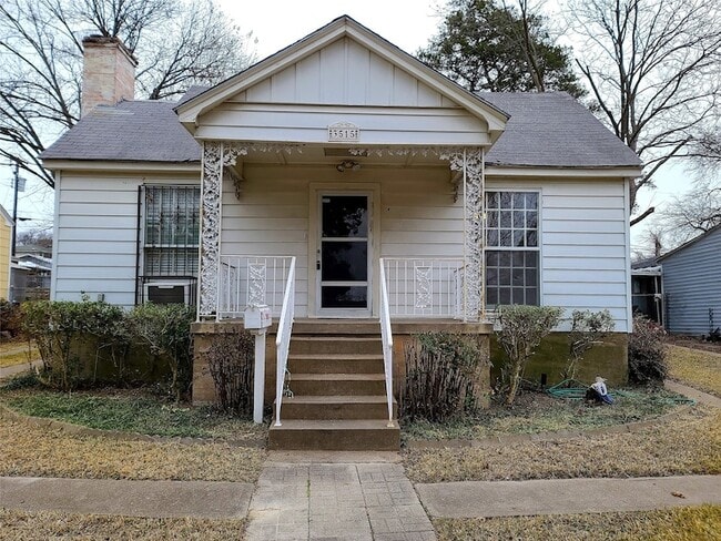 Primary Photo - 3515 Fairview Ave