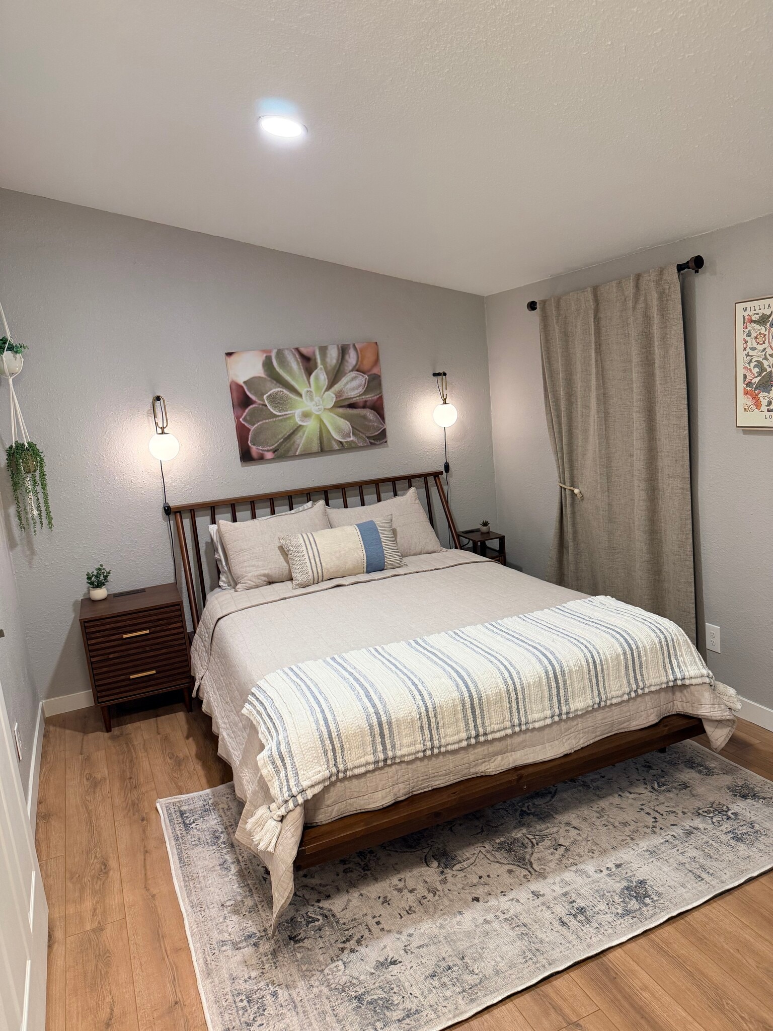 Bedroom - 130 S Hibbert