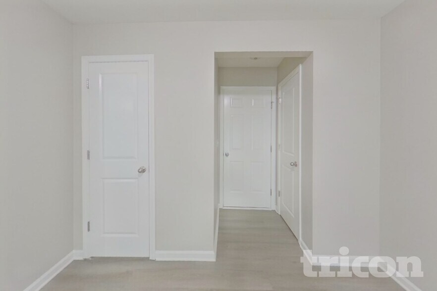 Building Photo - 344 Longfellows Ln