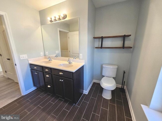 Building Photo - 269 S Marshview Terrace