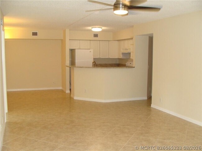 Building Photo - 4245 S 57th Ave