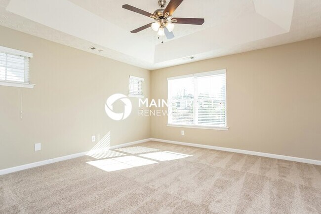 Building Photo - 3 Bedroom Pet-Friendly Home in Atlanta, GA with Main Street Renewal