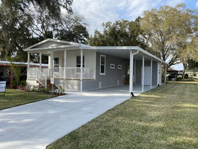 Building Photo - 2610 Dogwood Pl