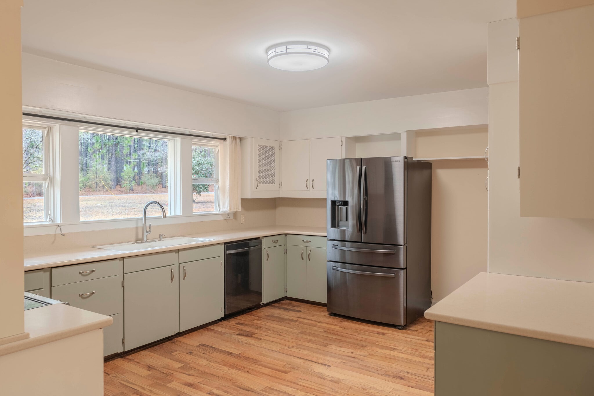 Building Photo - 1010 Bion Butler Rd