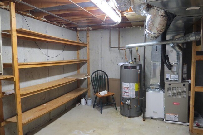 Building Photo - 14 Hartshorn Pl
