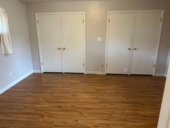 Building Photo - 5 bedroom Ranch home in North Colorado Spr...
