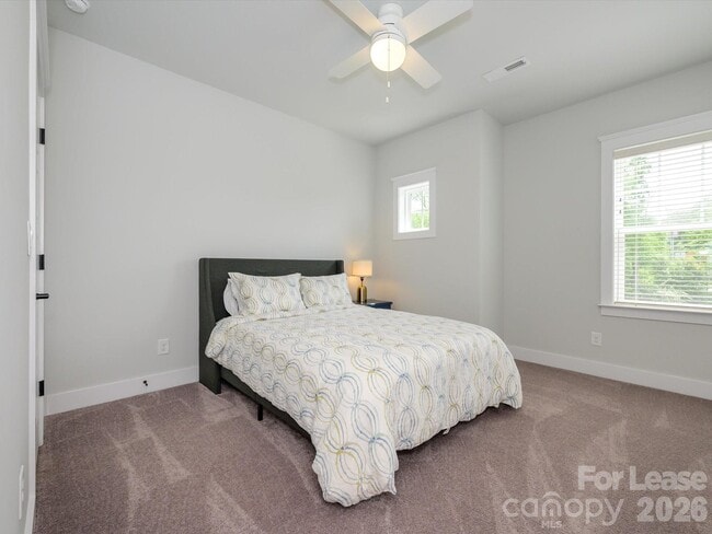 Building Photo - 1217 Drummond Ave