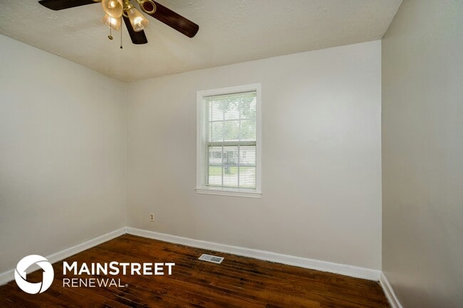 Building Photo - 1805 Wenatchee Pl