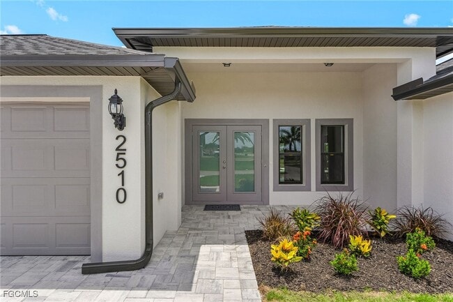 Building Photo - 2510 SW 17th Ave