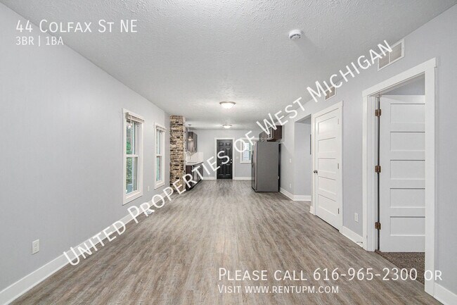 Building Photo - 44 Colfax St NE