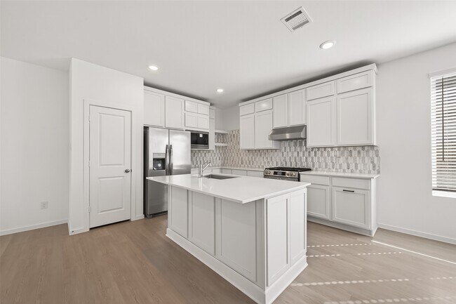 Building Photo - 6419 Orchid Bch Dr