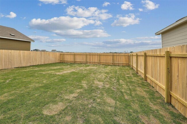 Building Photo - 916 Rancho Del Cielo Lp