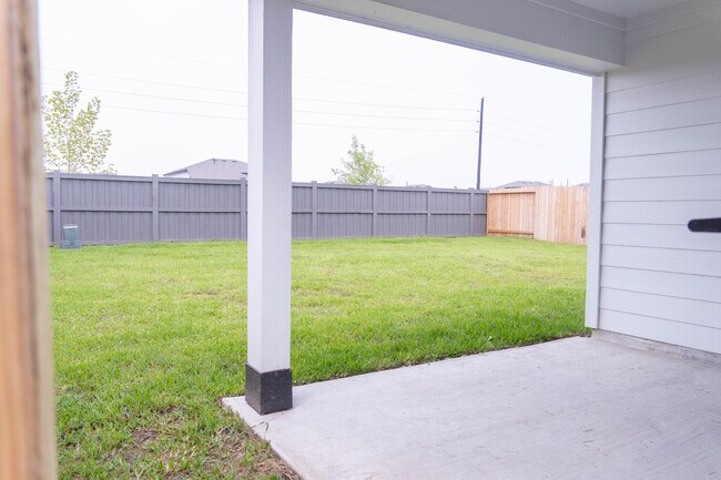 Building Photo - 1123 Sommerville Dr