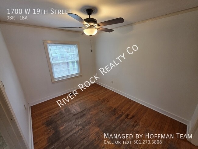 Building Photo - 1700 W 19th St