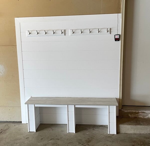 Mudroom Area in Garage - W6155 Aerotech Dr
