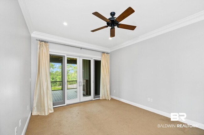 Building Photo - 32511 Water View Dr E