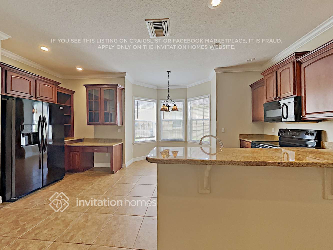 Building Photo - 5552 Pebble Beach Dr