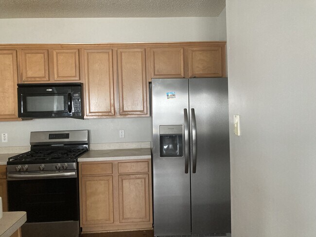 Building Photo - 3122 Imperial Cir SW