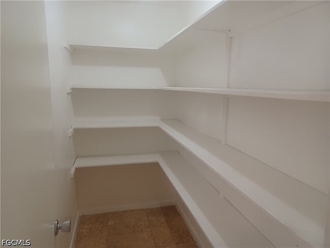 Building Photo - 4808 Lucaya Dr