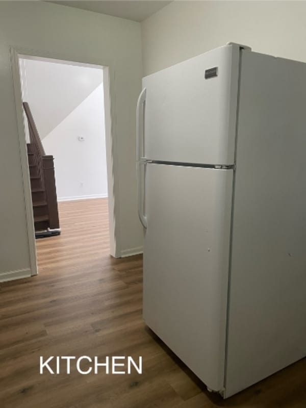 Building Photo - 219 E 13th St