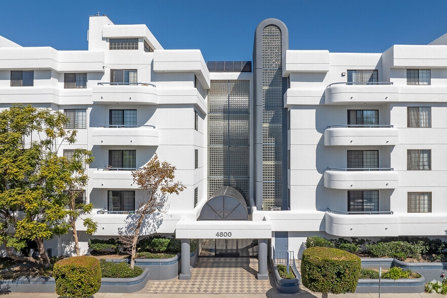 Front Entrance - 4800 Sepulveda Blvd.