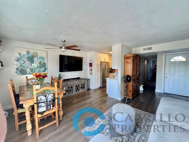 Building Photo - Beautifully Renovated 4BD/2BA Home in Central San Diego with Private Yard & Attached Car Garage!