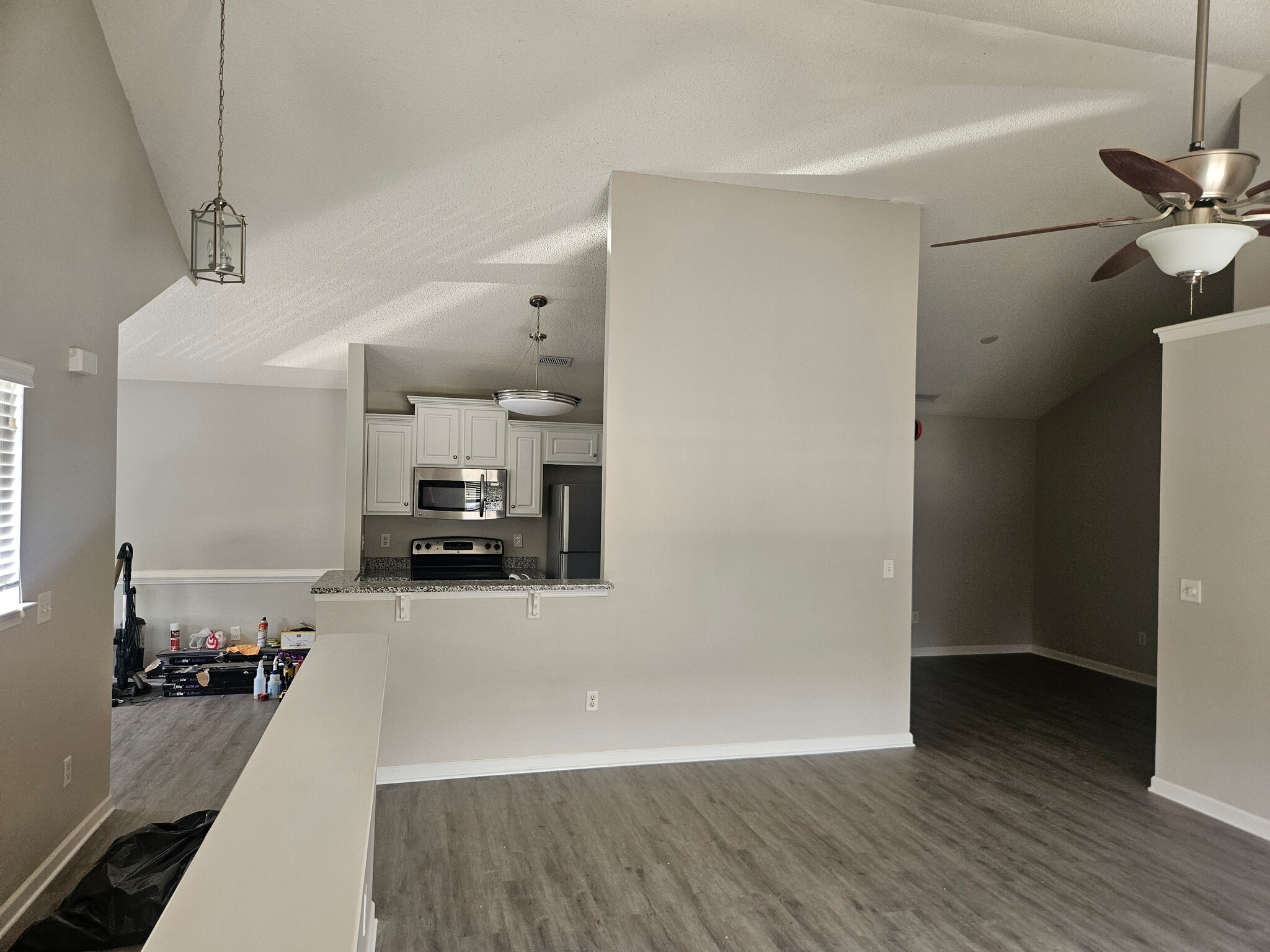 Building Photo - 1710 Duntrune Gln