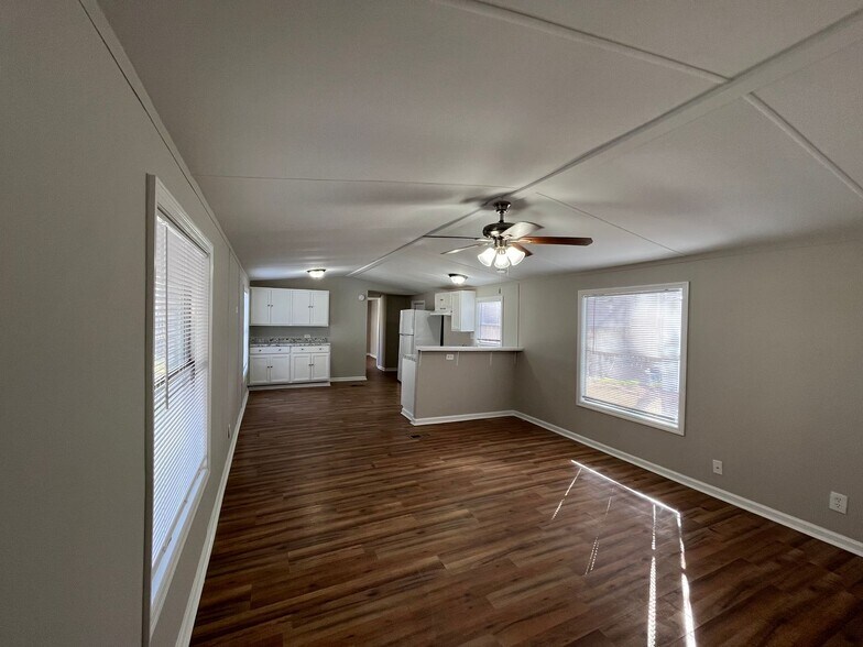 Building Photo - 6803 Waters Ave