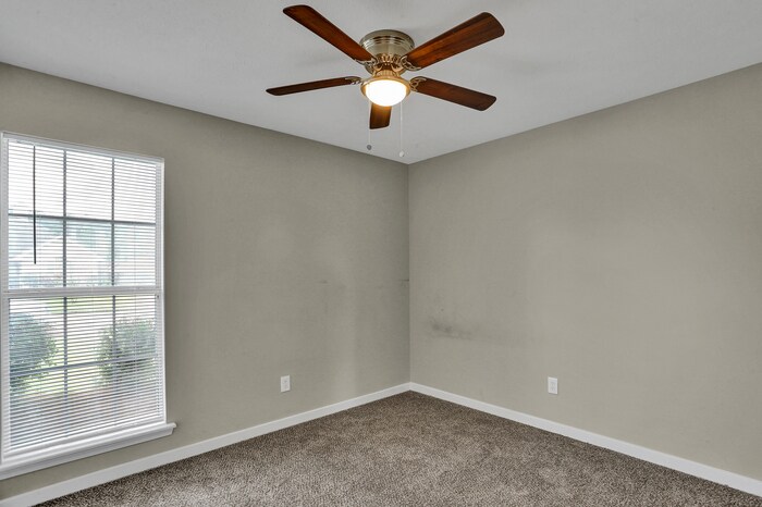 Building Photo - 4340 Blaine Cir