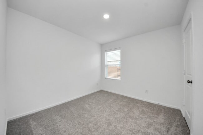 Building Photo - 7730 Lavender Jade Dr