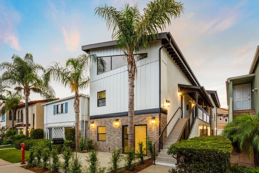 Building Photo - 229 Granada Ave