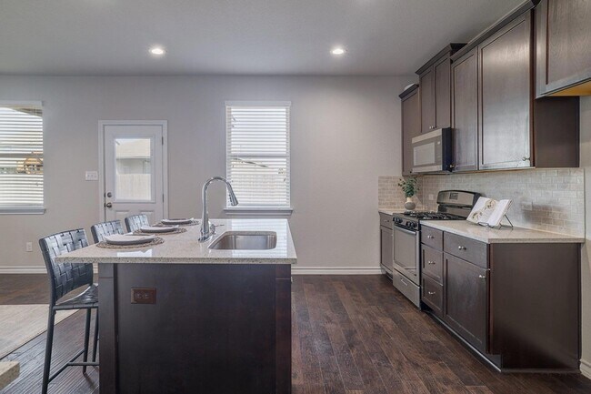 Building Photo - 6792 Catania Loop