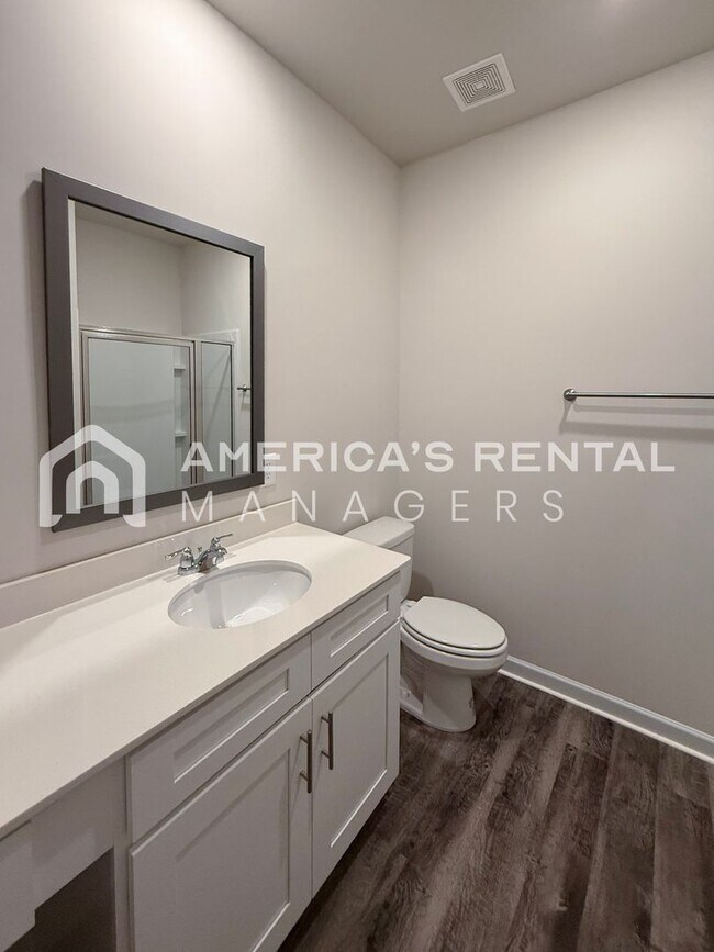 Building Photo - New Construction - 3 Bed / 2 Bath Home wit...