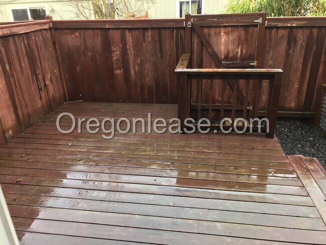 Building Photo - 3725 Westleigh St