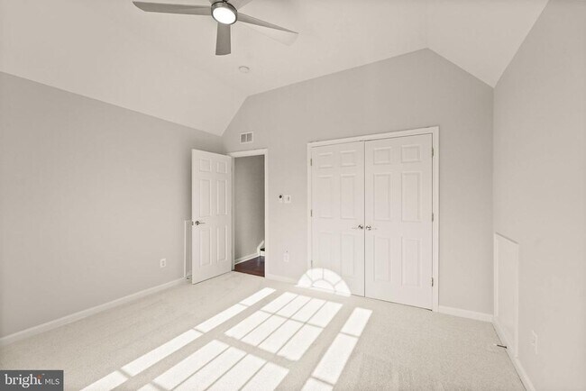 Building Photo - 43620 Merchant Mill Terrace