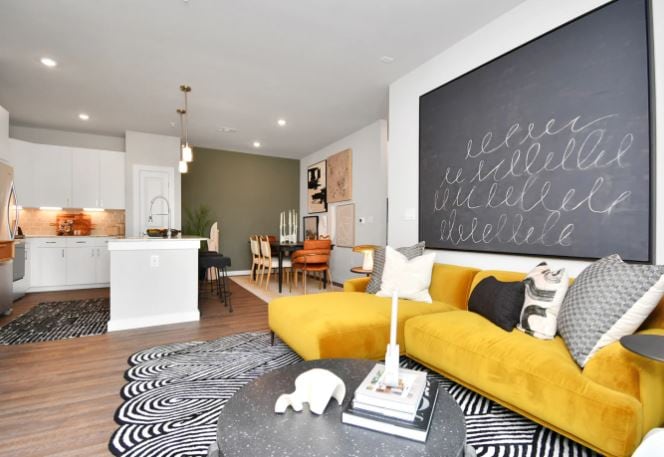 Building Photo - 275 Pine Terrace Dr