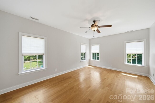 Building Photo - 7107 Nesbit Rd