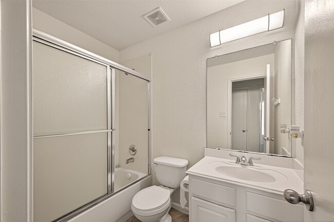 Building Photo - 4719 Silver Spruce Ln