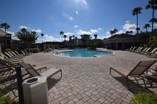 Building Photo - 8168 Boat Hook Loop