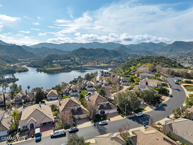 Building Photo - 506 Ravensbury St