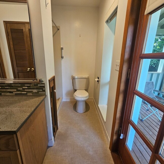 Building Photo - Private Bainbridge Island Retreat with Acreage & Modern Comforts