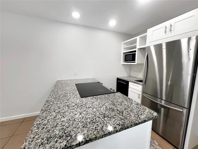 Building Photo - 11594 1st Ave