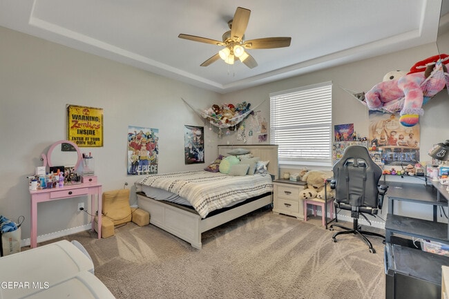 Building Photo - 912 Crystal Deer Dr
