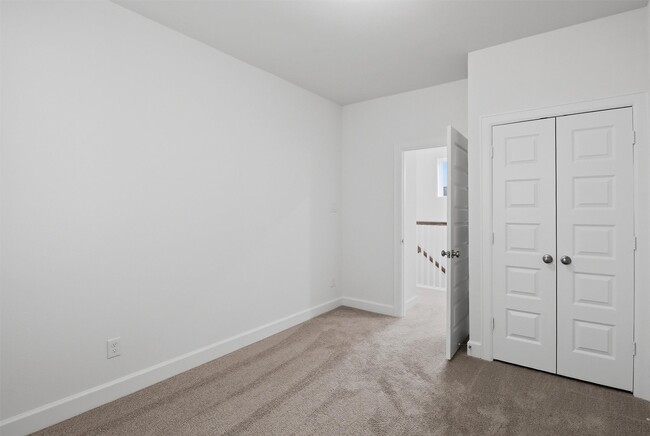 Building Photo - 11404 Irish River Dr