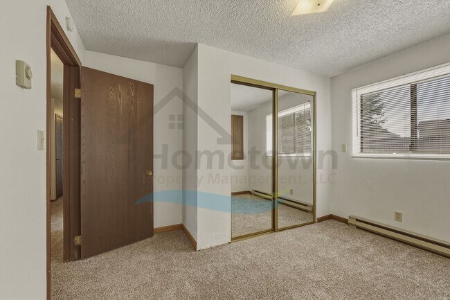 Building Photo - 4424 W Redding Rd