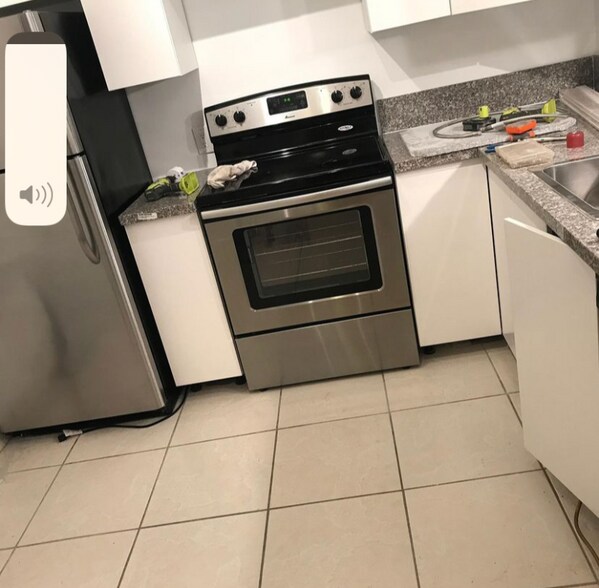 Building Photo - 11925 NE 2nd Ave