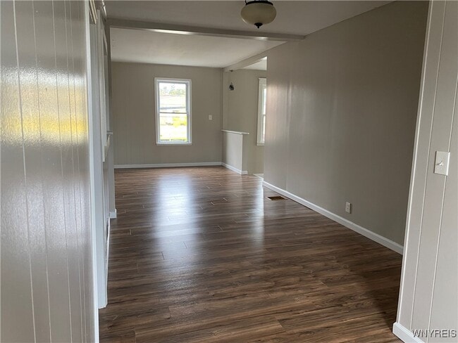 Building Photo - 335 Ellicott St