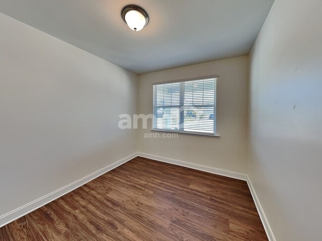 Building Photo - 108 Cairo Ct